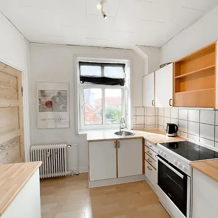 Finlandsgade 18 2th Id 047 * Esbjerg